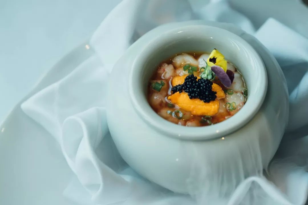 长安街上潮skr人的奢华中心,让你近距离接触真网红