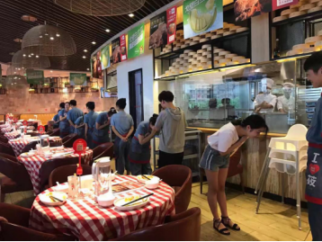 蝉联“员工最喜爱公司”奖,西贝餐饮让员工死心塌地的秘密是什么?