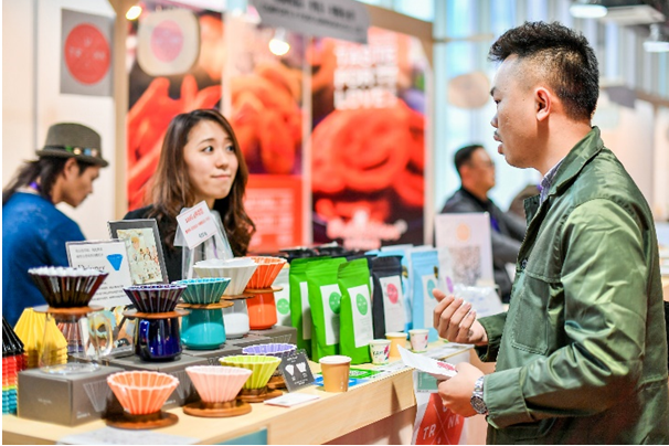 全国首个超千亿餐饮的大市