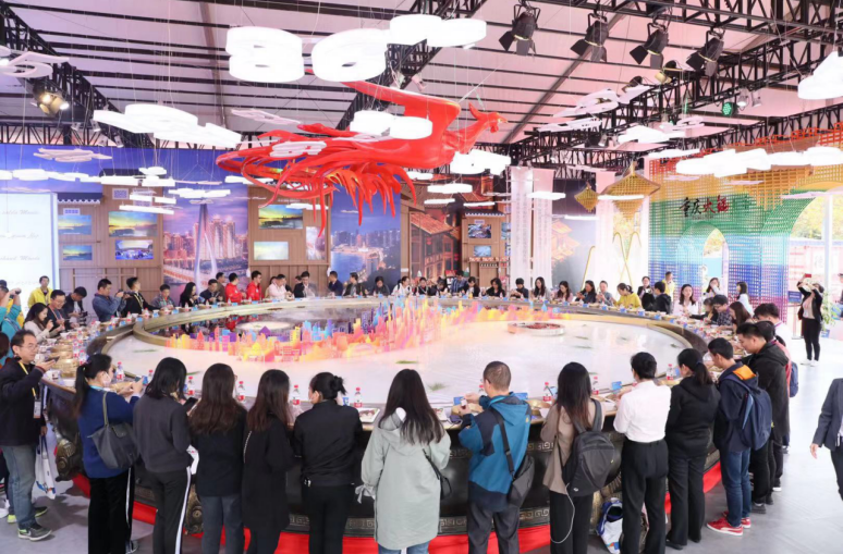 “麻辣鲜香”联通“一带一路”，全球客商为重庆火锅打CALL