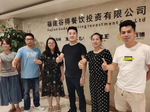 客如云续签万寿桥百家门店,智慧管理让连锁经营更简单!