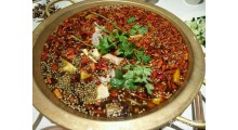 麻辣美蛙鱼头底料制作美蛙鱼头底料如何选择厂家？图1