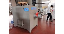 具有冻肉破碎、冻肉绞肉一体功能的大型绞肉机，春秋250绞肉机图4