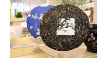 云南普洱茶357g冰岛兰韵,叶片情推荐普洱生茶图4