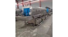 诸城瑞特清洗塑料网眼食品筐的机器图2
