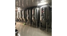 生产精酿啤酒的设备 2吨啤酒设备 啤酒设备厂家生产图2