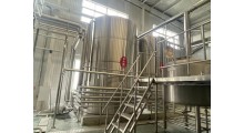 一整套的精酿啤酒酿造设备有哪些配置 5吨啤酒糖化设备图3