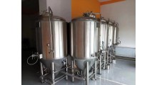长春小型啤酒设备烧烤店500升精酿啤酒设备厂家直销图4