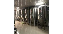 青岛2吨精酿原浆不锈钢啤酒设备 生产啤酒设备的工厂图1