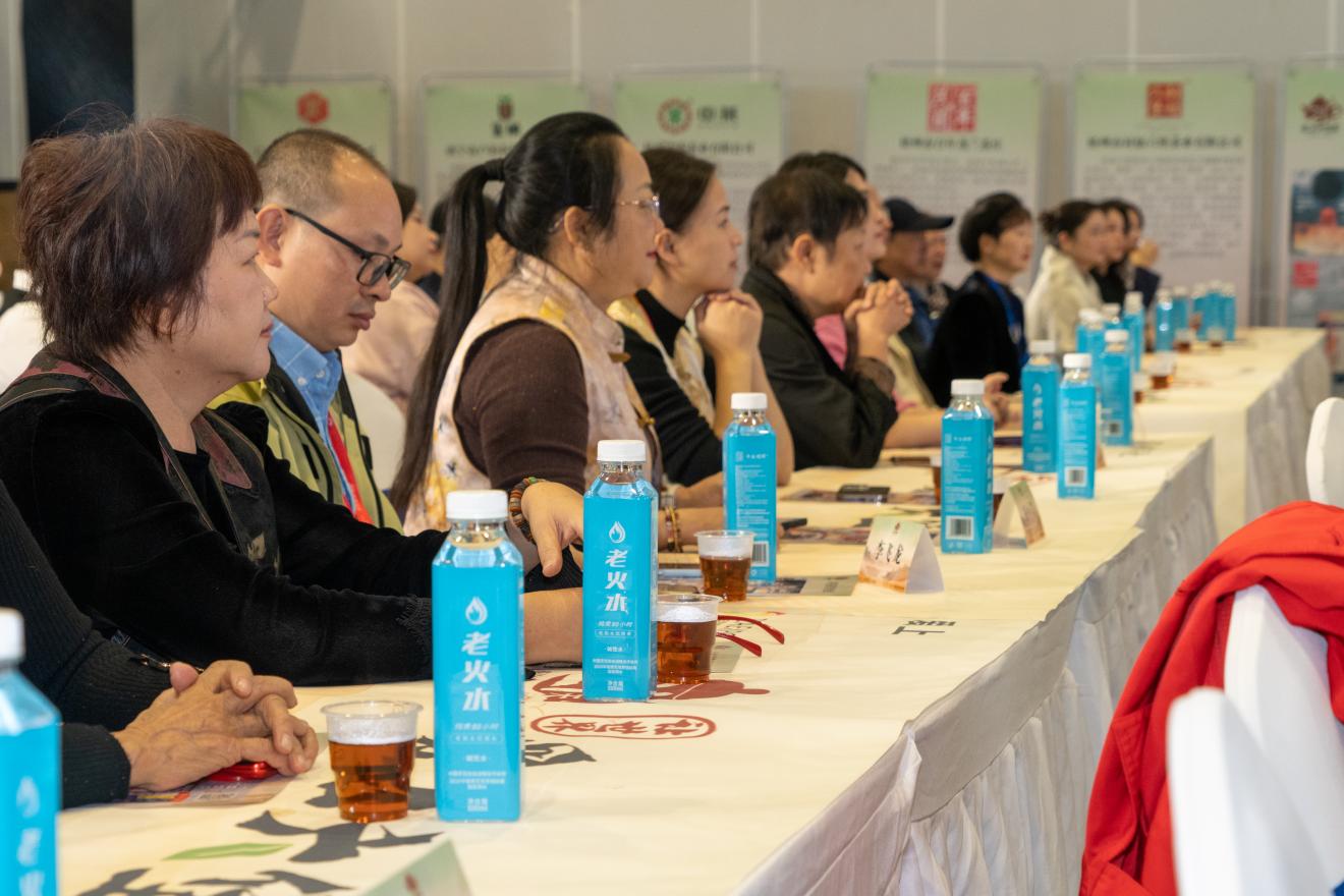 5ec615d954ef9d138957b58fff874437